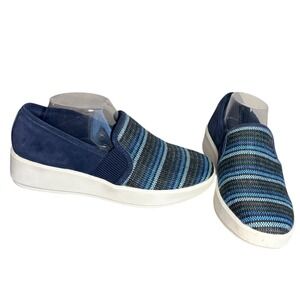 Clarks Navy Blue Striped Slip On Sneakers‎ Suede Platform Women's Size 7.5 W